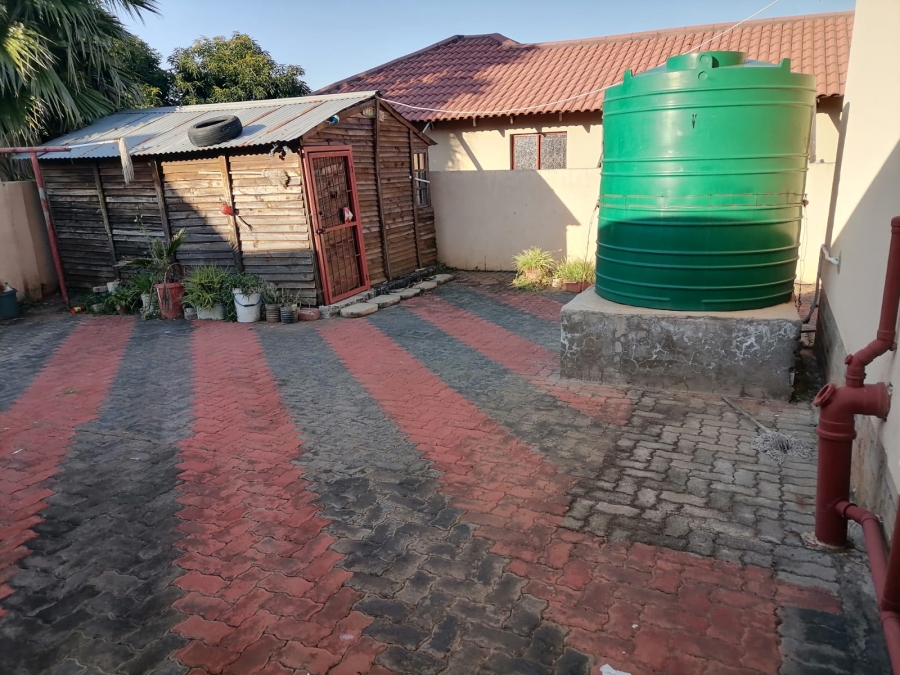 3 Bedroom Property for Sale in Tlhabane West North West